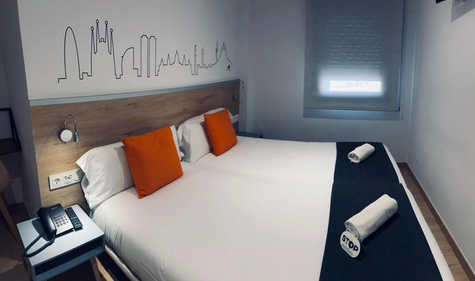 Hostal Sans Barcelona 2*,