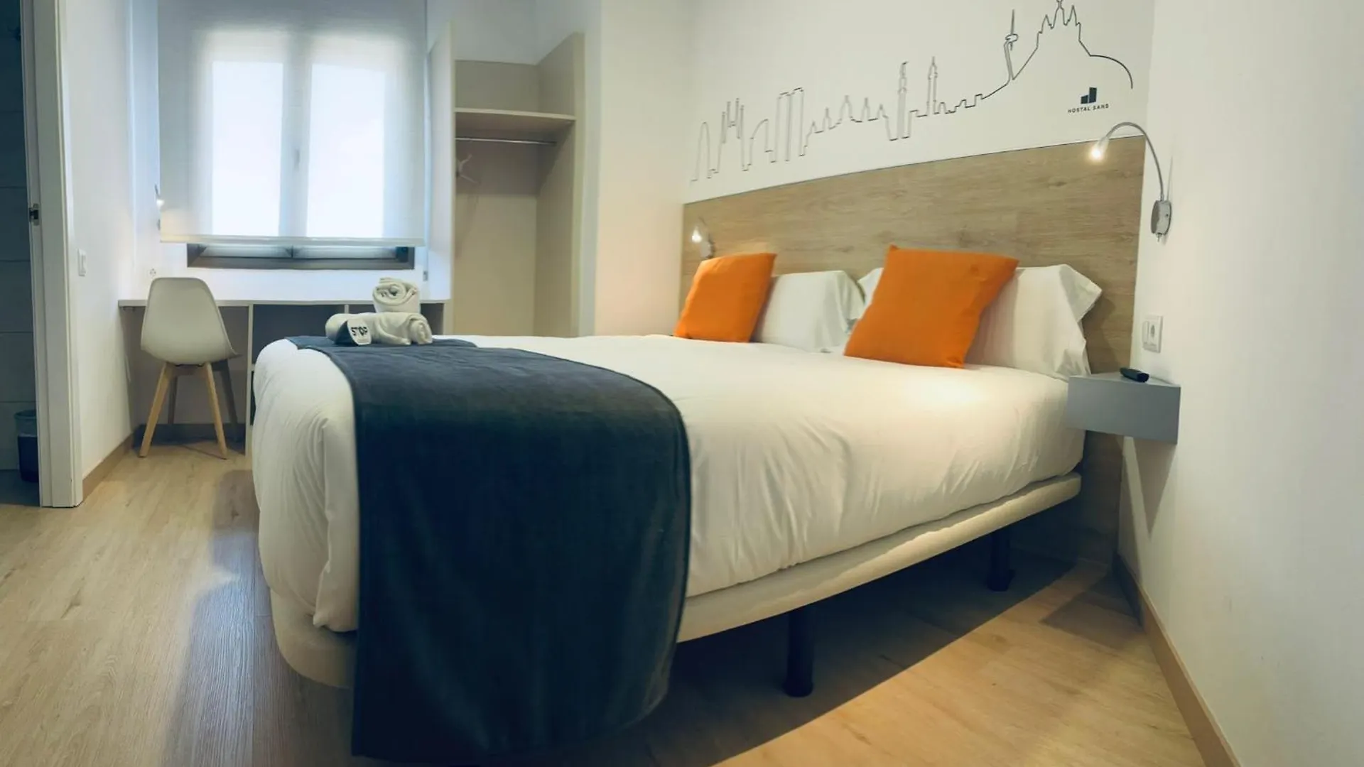 Hostal Sans Barselona
